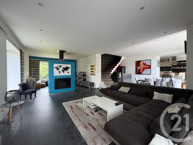 maison à vendre - 9 pièces - 280.0 m2 - ST GEOIRE EN VALDAINE - 38 - RHONE-ALPES - Century 21 Immobilier Voiron