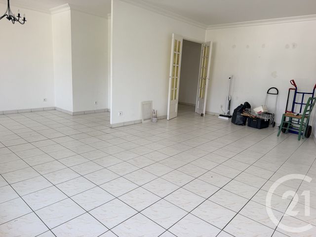 Appartement F4 à vendre - 4 pièces - 88.92 m2 - VOIRON - 38 - RHONE-ALPES - Century 21 Immobilier Voiron