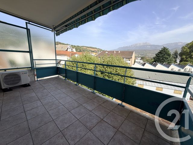 Appartement F4 à vendre - 4 pièces - 88.92 m2 - VOIRON - 38 - RHONE-ALPES - Century 21 Immobilier Voiron