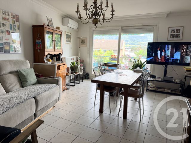 Appartement F4 à vendre - 4 pièces - 88.92 m2 - VOIRON - 38 - RHONE-ALPES - Century 21 Immobilier Voiron