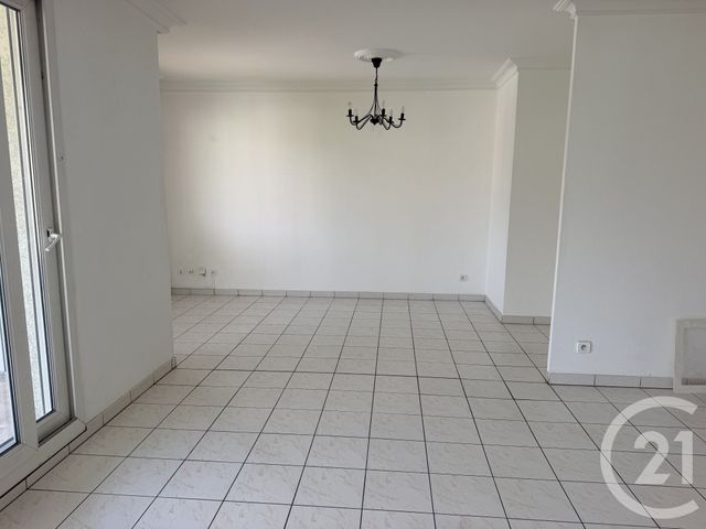 Appartement F4 à vendre - 4 pièces - 88.92 m2 - VOIRON - 38 - RHONE-ALPES - Century 21 Immobilier Voiron