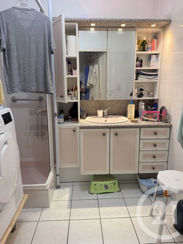Appartement F4 à vendre - 4 pièces - 88.92 m2 - VOIRON - 38 - RHONE-ALPES - Century 21 Immobilier Voiron