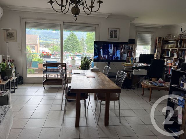 Appartement F4 à vendre - 4 pièces - 88.92 m2 - VOIRON - 38 - RHONE-ALPES - Century 21 Immobilier Voiron