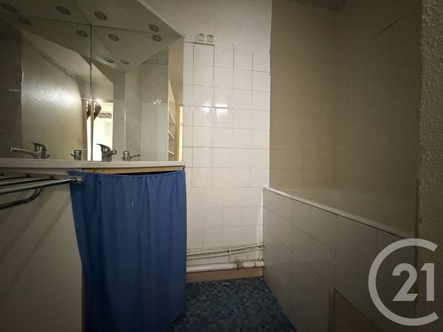 Appartement T3 à vendre - 3 pièces - 55.43 m2 - ST MARTIN LE VINOUX - 38 - RHONE-ALPES - Century 21 Immobilier Voiron