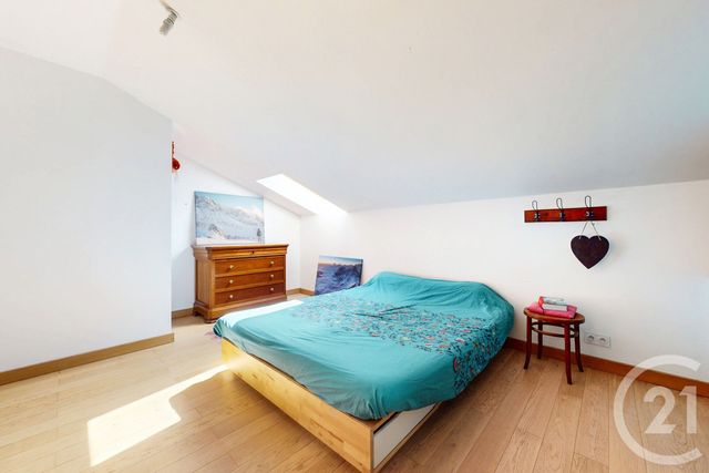 maison à vendre - 7 pièces - 195.71 m2 - VILLAGES DU LAC DE PALADRU - 38 - RHONE-ALPES - Century 21 Immobilier Voiron