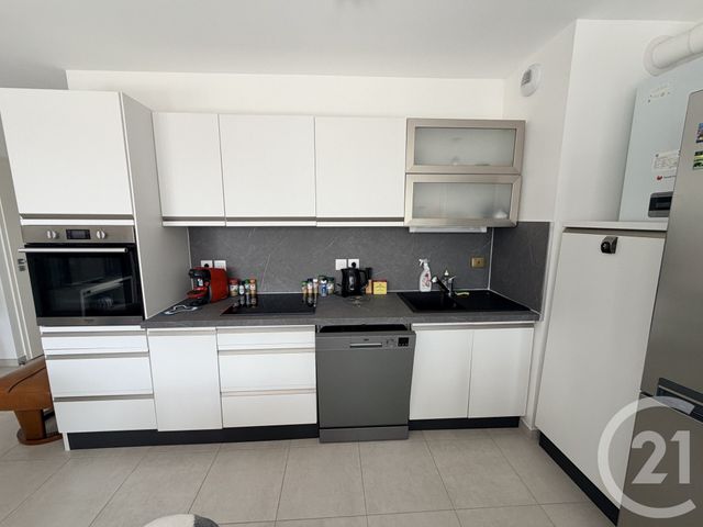 Appartement F2 à vendre - 2 pièces - 46.12 m2 - MOIRANS - 38 - RHONE-ALPES - Century 21 Immobilier Voiron