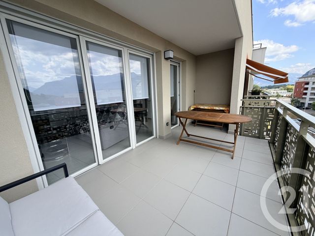 Appartement F2 à vendre - 2 pièces - 46.12 m2 - MOIRANS - 38 - RHONE-ALPES - Century 21 Immobilier Voiron