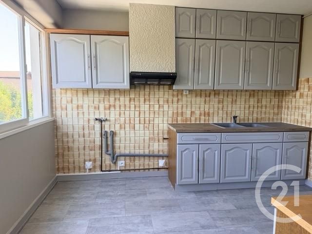 Appartement F3 à vendre - 3 pièces - 60.0 m2 - VOIRON - 38 - RHONE-ALPES - Century 21 Immobilier Voiron