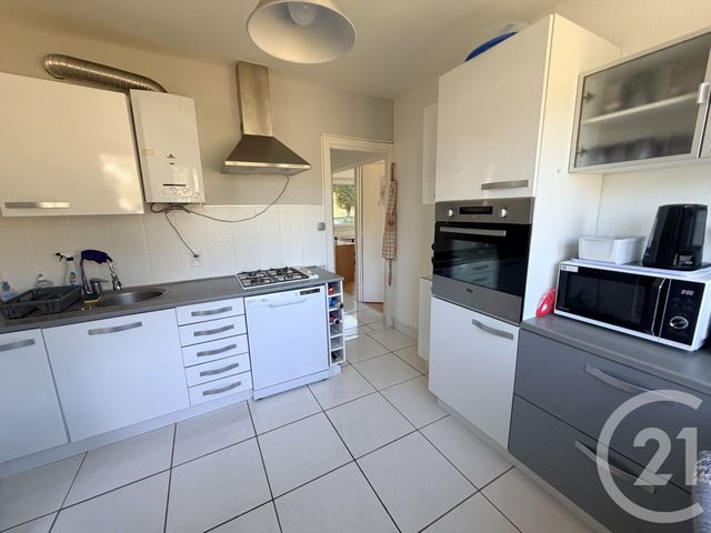 Appartement F4 à vendre - 4 pièces - 76.65 m2 - VOIRON - 38 - RHONE-ALPES - Century 21 Immobilier Voiron