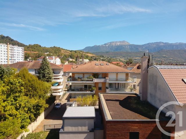 Appartement F3 à vendre - 3 pièces - 49.75 m2 - VOIRON - 38 - RHONE-ALPES - Century 21 Immobilier Voiron