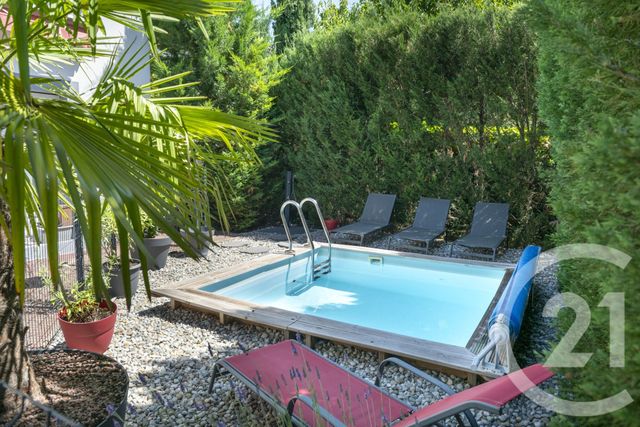 Appartement F8 à vendre - 8 pièces - 137.27 m2 - VOIRON - 38 - RHONE-ALPES - Century 21 Immobilier Voiron