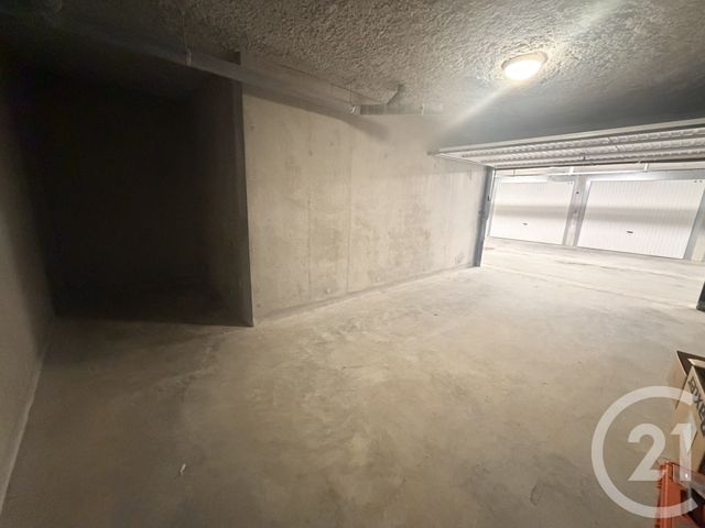 parking à vendre - 24.68 m2 - MOIRANS - 38 - RHONE-ALPES - Century 21 Immobilier Voiron